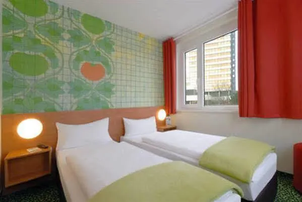 B&B Hotel Frankfurt-West Eschborn